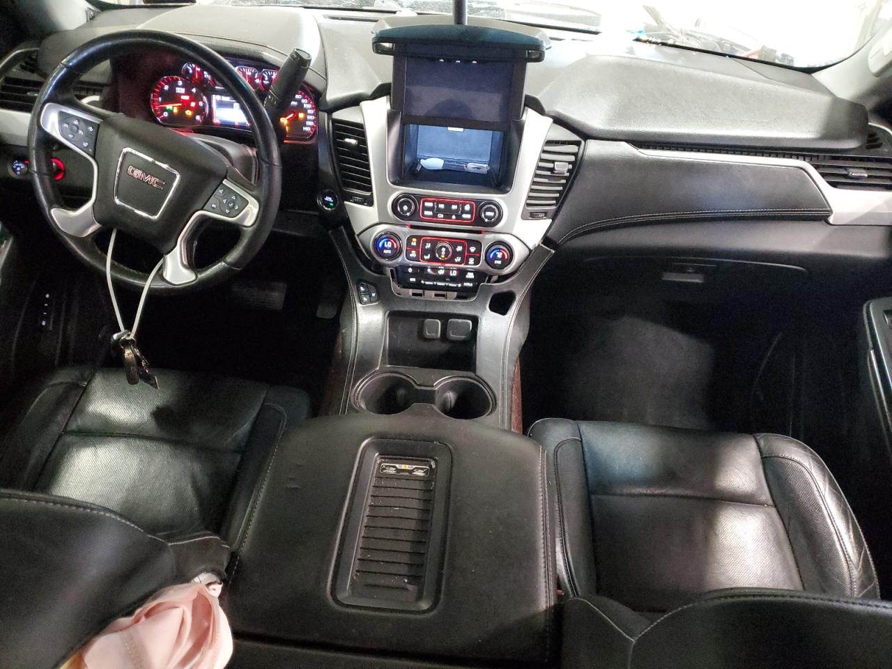 2016 GMC Yukon Xl K1500 Slt VIN: 1GKS2GKC6GR214763 Lot: 82290565