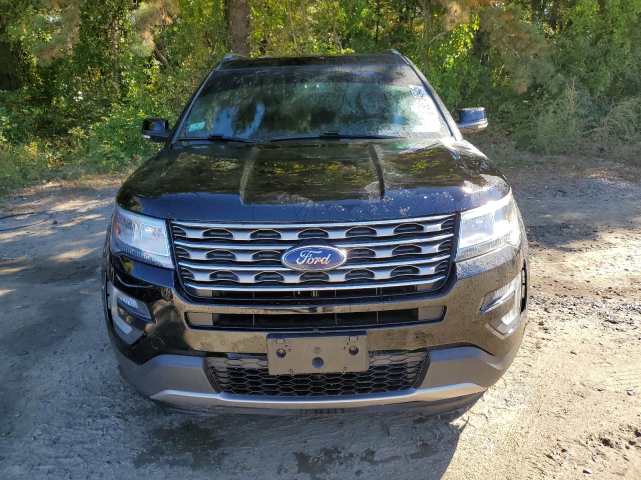 car-image car-image