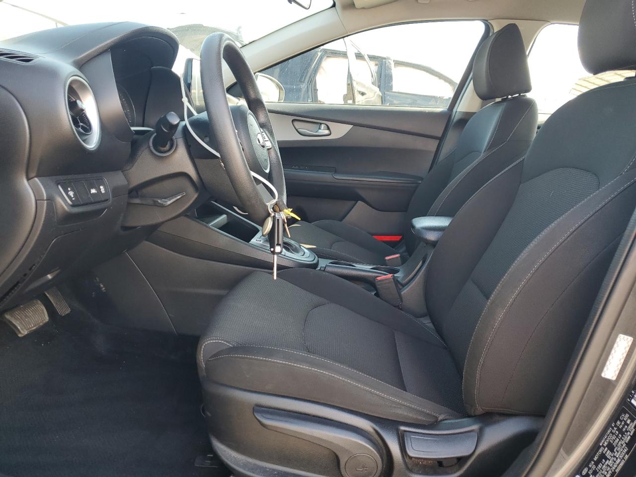 2021 Kia Forte Fe VIN: 3KPF24AD4ME303342 Lot: 86600415