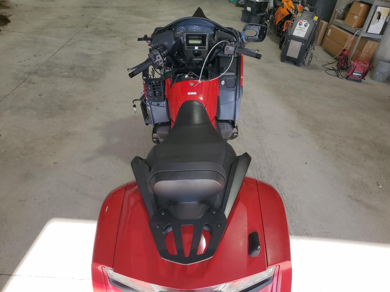 2013 Honda Gl1800 B VIN: JH2SC6848DK001294 Lot: 87424485