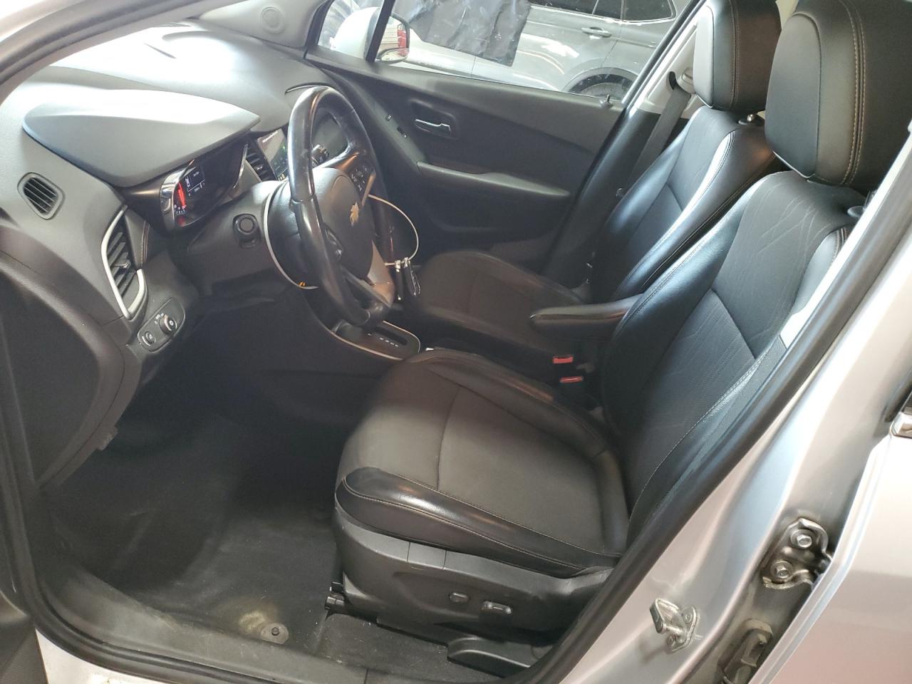 2019 Chevrolet Trax 1Lt VIN: 3GNCJLSB9KL327648 Lot: 84556685