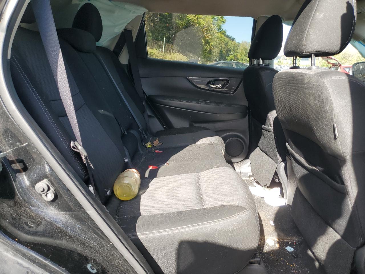 2018 Nissan Rogue S VIN: KNMAT2MV2JP613646 Lot: 82416835