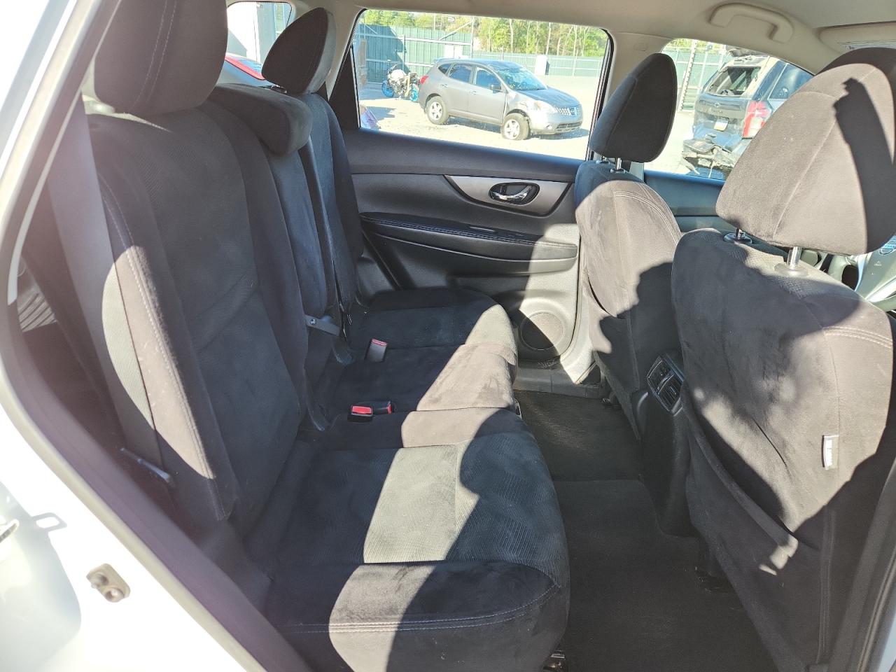 2014 Nissan Rogue S VIN: 5N1AT2MV0EC825258 Lot: 82183085