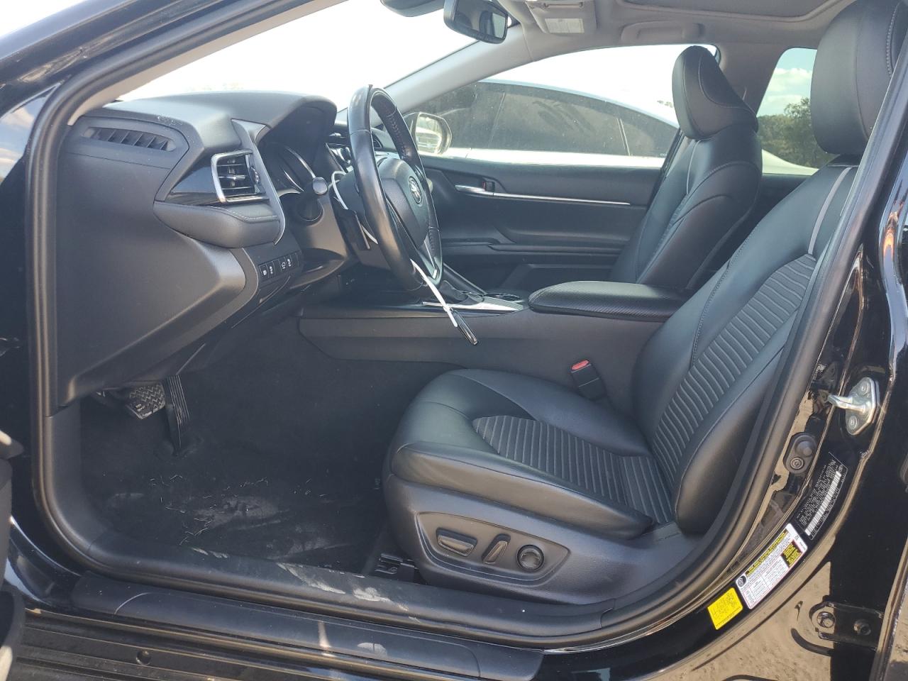 2020 Toyota Camry Se VIN: 4T1J11AK4LU885609 Lot: 85699115