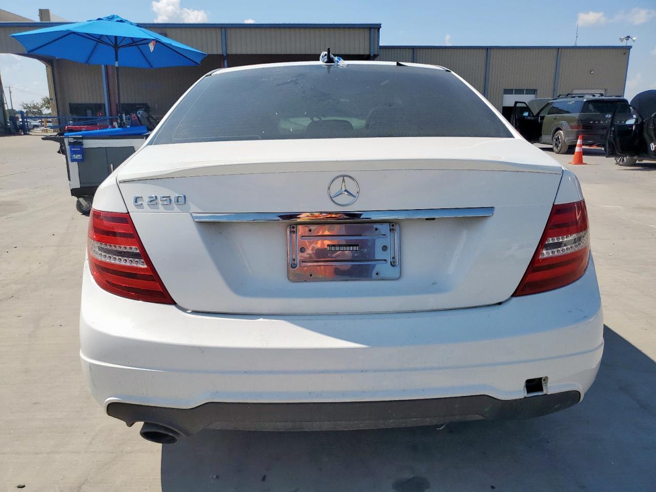 2013 Mercedes-Benz C 250 VIN: WDDGF4HB6DR266494 Lot: 85319435