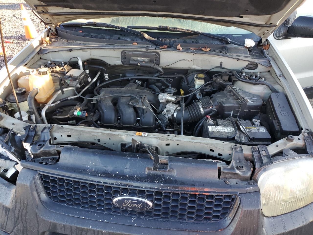 2004 Ford Escape Xls VIN: 1FMCU02114KB42371 Lot: 86196385