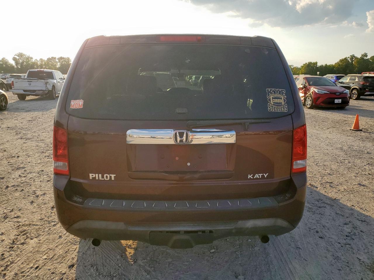 2014 Honda Pilot Lx VIN: 5FNYF3H24EB027543 Lot: 82143885