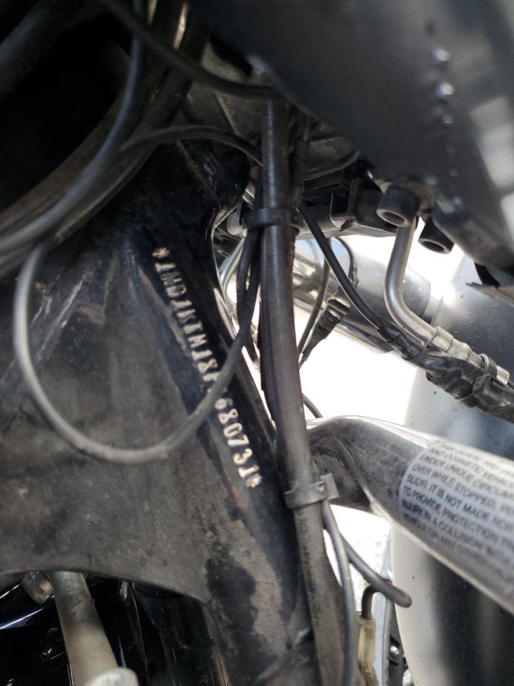 2015 Harley-Davidson Fltrxs Road Glide Special VIN: 1HD1KTM18FB680731 Lot: 82344015