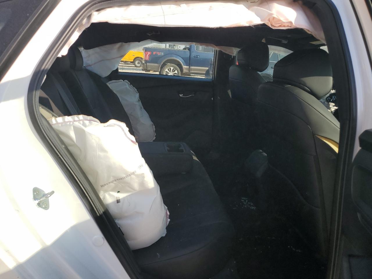 2024 Honda Accord Hybrid Sport-L VIN: 1HGCY2F79RA090392 Lot: 84470495