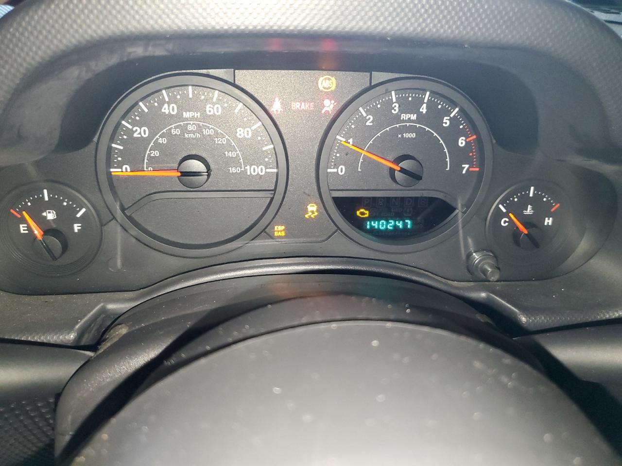 2007 Jeep Wrangler X VIN: 1J4FA24117L136761 Lot: 85698685