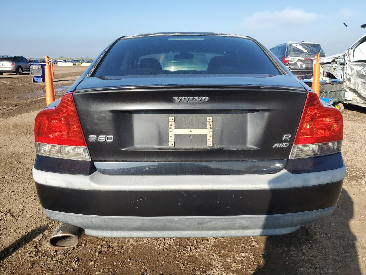 2004 Volvo S60 R VIN: YV1RH52Y542374009 Lot: 85906105