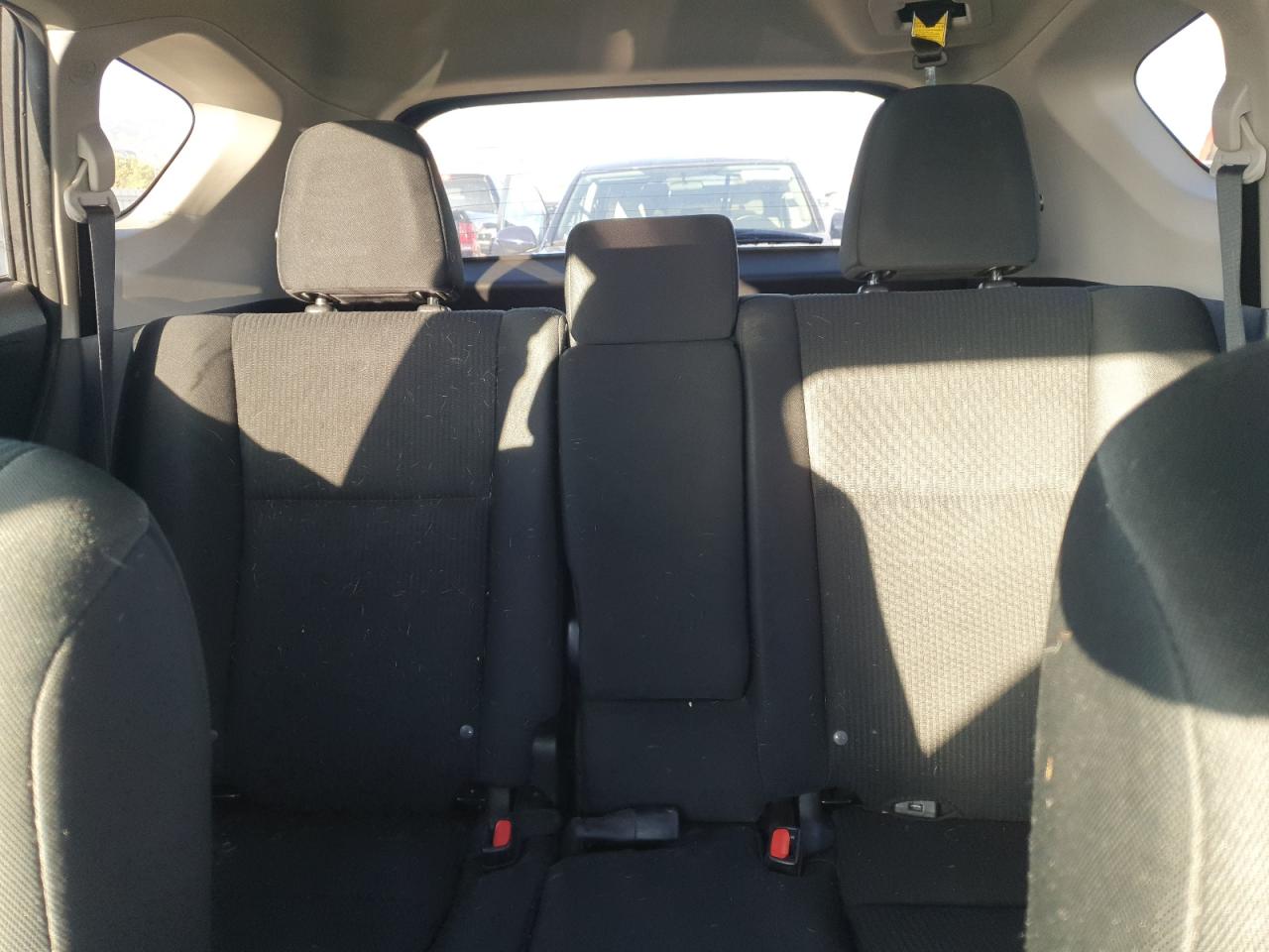 2018 Toyota Rav4 Le VIN: 2T3BFREVXJW784877 Lot: 84036605