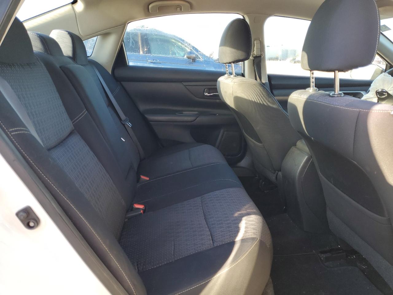 2017 Nissan Altima 2.5 VIN: 1N4AL3AP4HC128685 Lot: 85744065