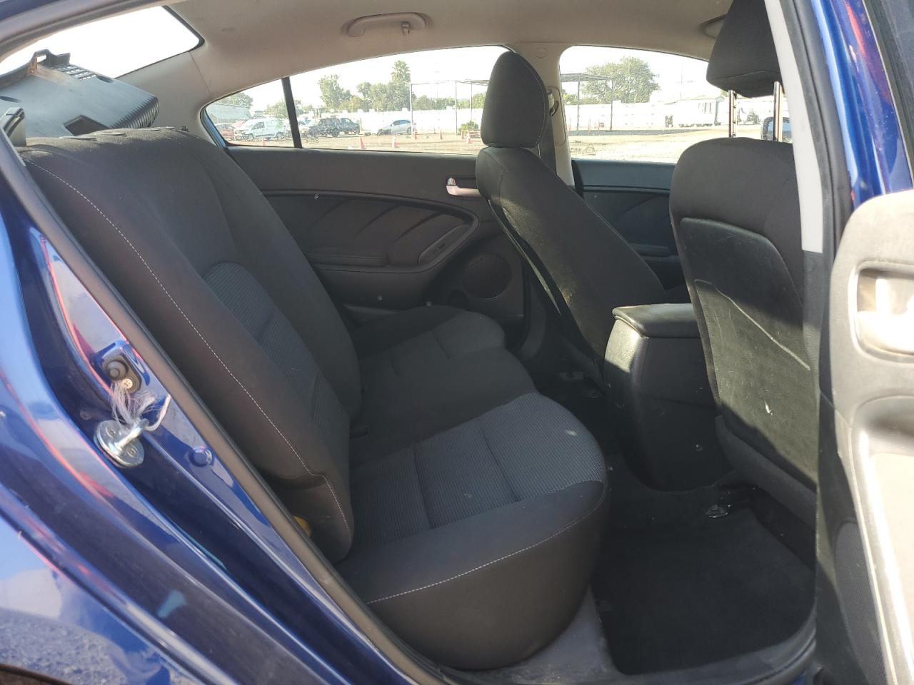 2018 Kia Forte Lx VIN: 3KPFK4A76JE212143 Lot: 82003145