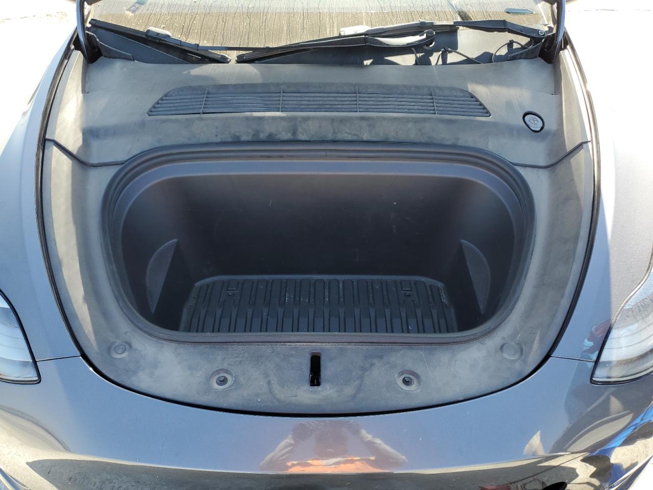 2023 Tesla Model Y VIN: 7SAYGAEE5PF752333 Lot: 85344975