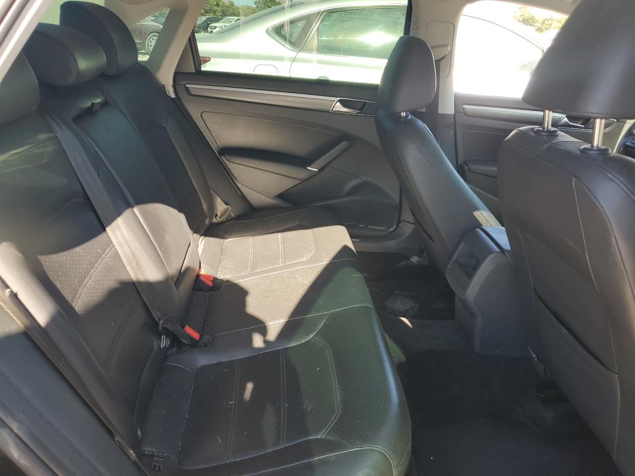 2018 Volkswagen Passat S VIN: 1VWAA7A34JC020672 Lot: 84995645