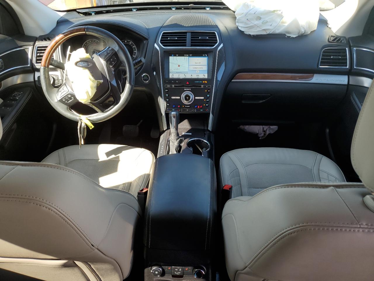 2018 Ford Explorer Platinum VIN: 1FM5K8HT2JGA14371 Lot: 85758845