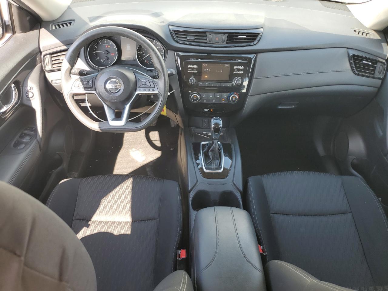 2017 Nissan Rogue S VIN: KNMAT2MV4HP600083 Lot: 84481485