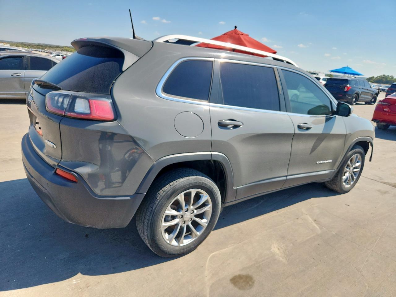 2020 Jeep Cherokee Latitude Plus silver null gas 1C4PJLLB3LD577645 photo #4