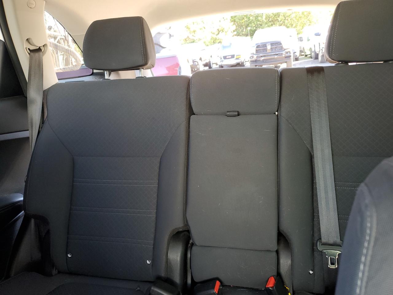 2018 Kia Sorento Lx VIN: 5XYPGDA32JG348369 Lot: 81933265