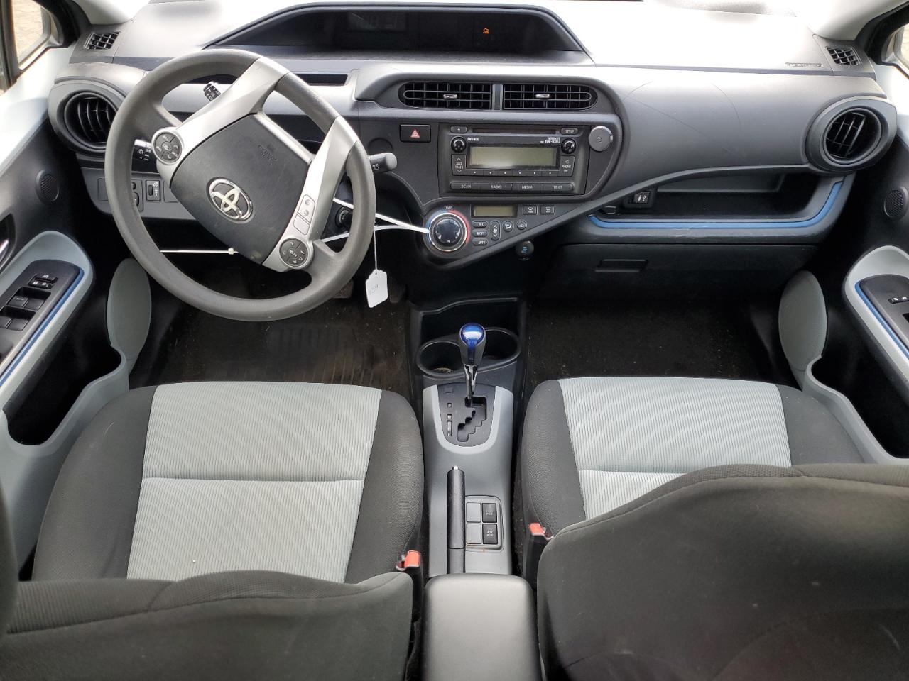 2013 Toyota Prius C VIN: JTDKDTB34D1537539 Lot: 90098715