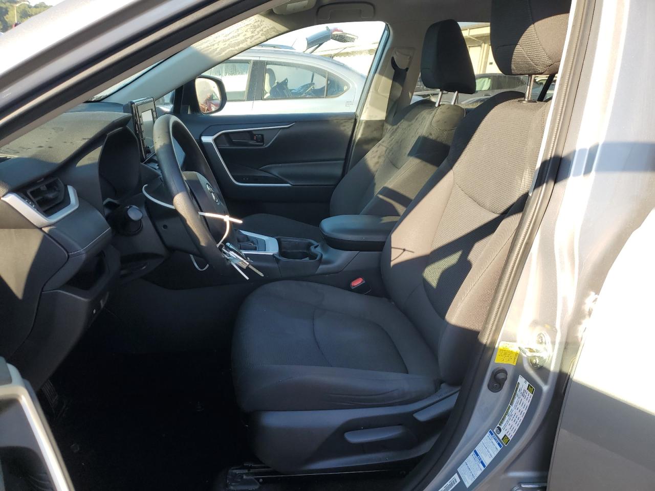 2021 Toyota Rav4 Le VIN: 2T3F1RFV2MC179806 Lot: 84894595