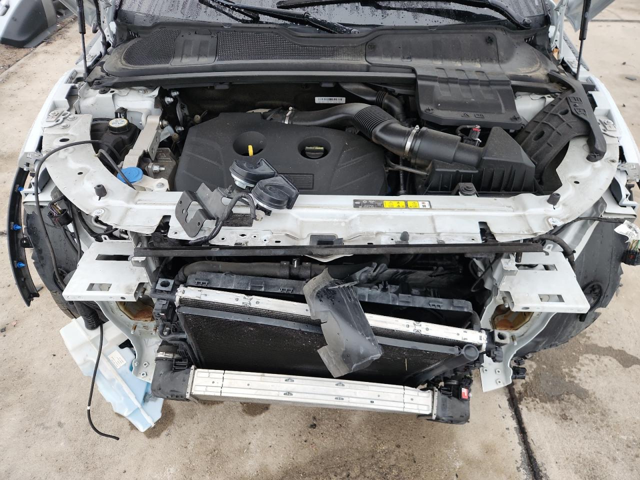 2015 Land Rover Range Rover Evoque Pure Premium VIN: SALVR2BG5FH051160 Lot: 82250785