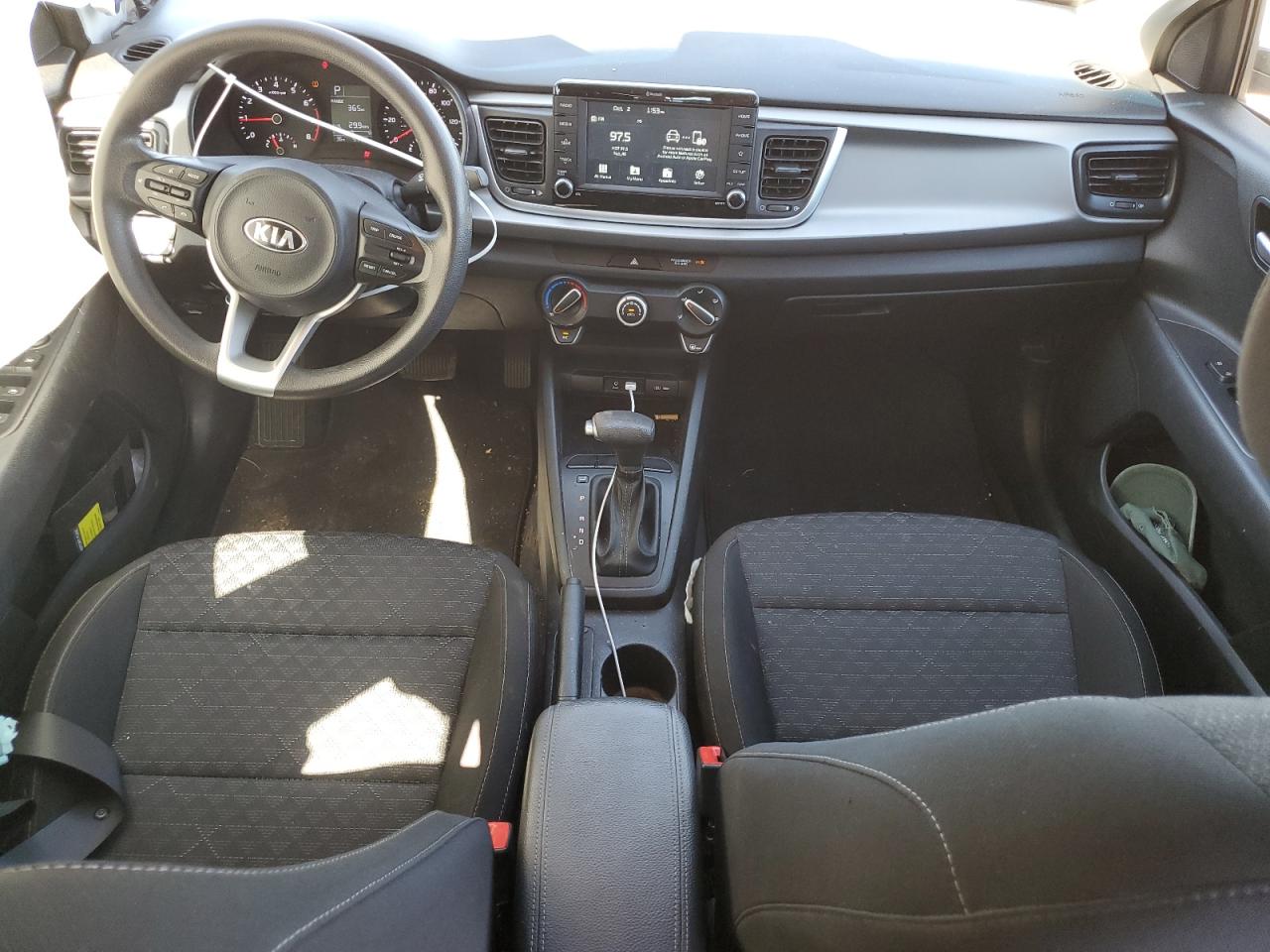 2020 Kia Rio Lx VIN: 3KPA25AD8LE318294 Lot: 82176455