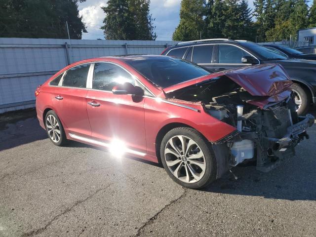  HYUNDAI SONATA 2016 Красный