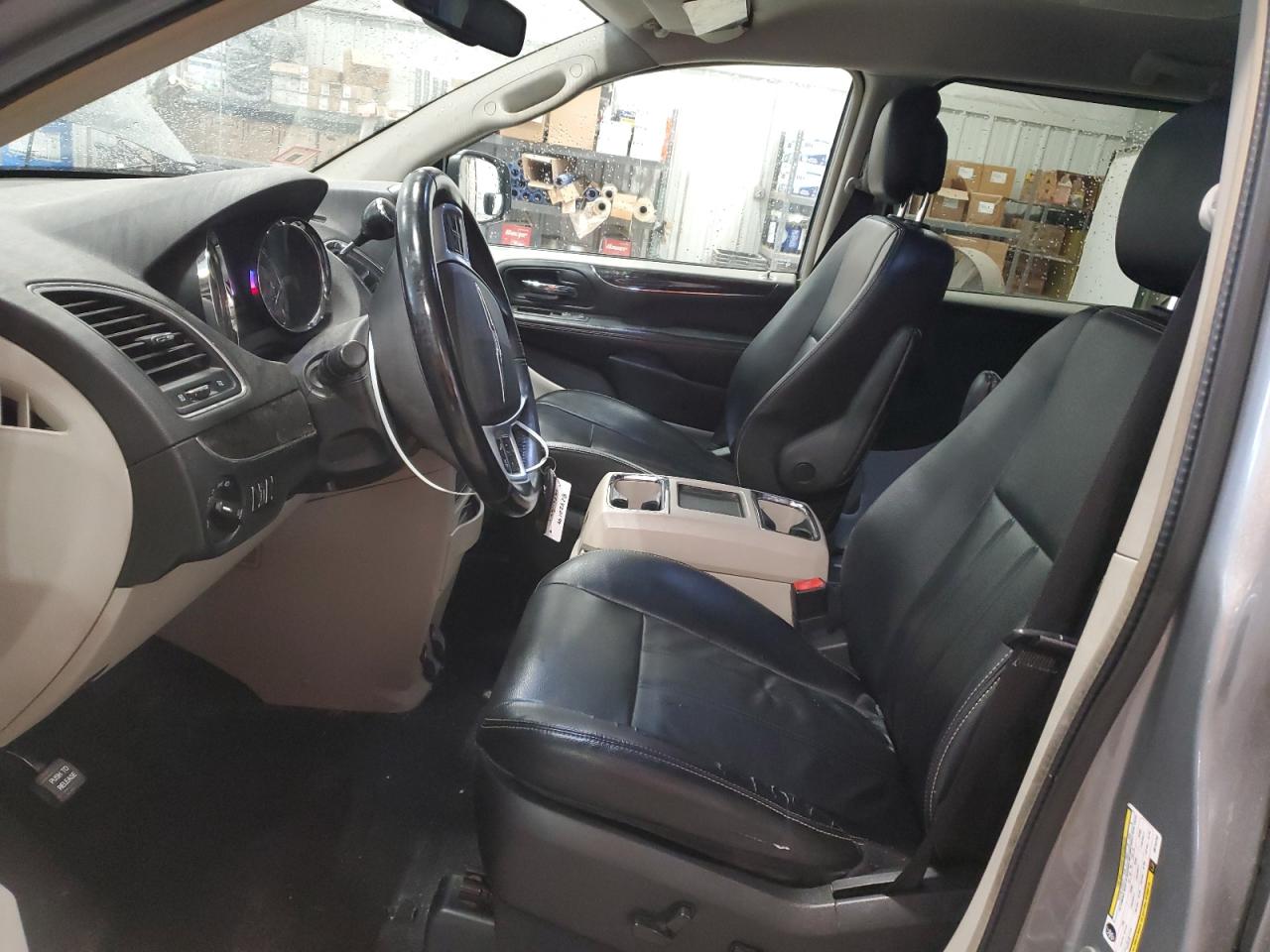 2013 Chrysler Town & Country Touring VIN: 2C4RC1BG4DR742752 Lot: 82420195