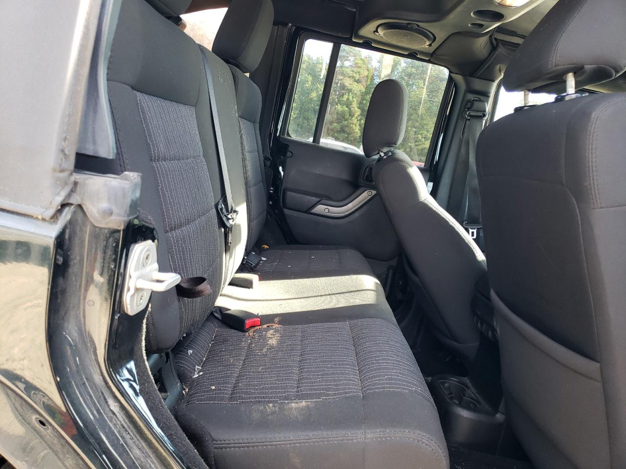 2012 Jeep Wrangler Unlimited Sport VIN: 1C4BJWDG5CL218258 Lot: 84406745