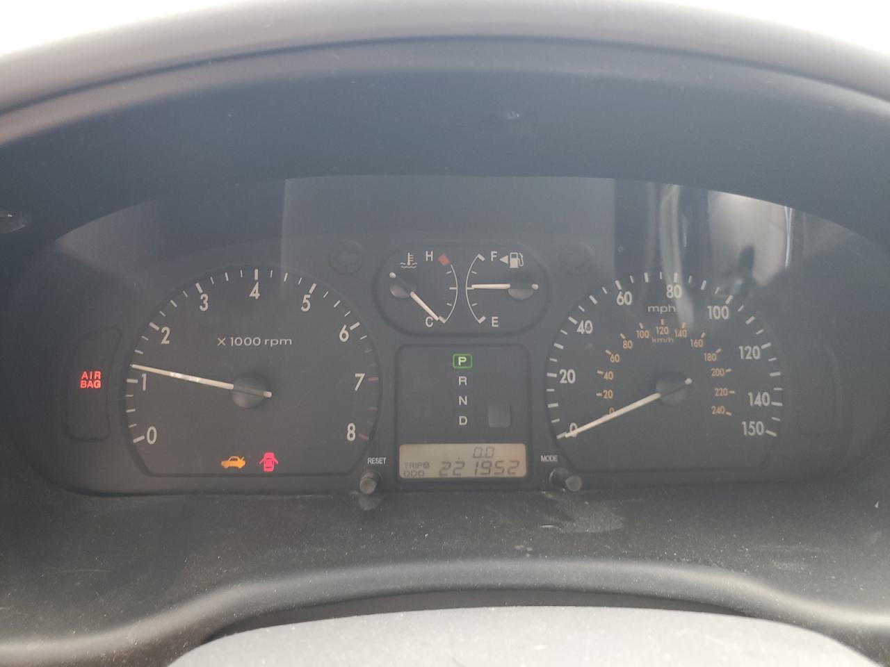 2004 Kia Optima Lx VIN: KNAGD126845305648 Lot: 84982295