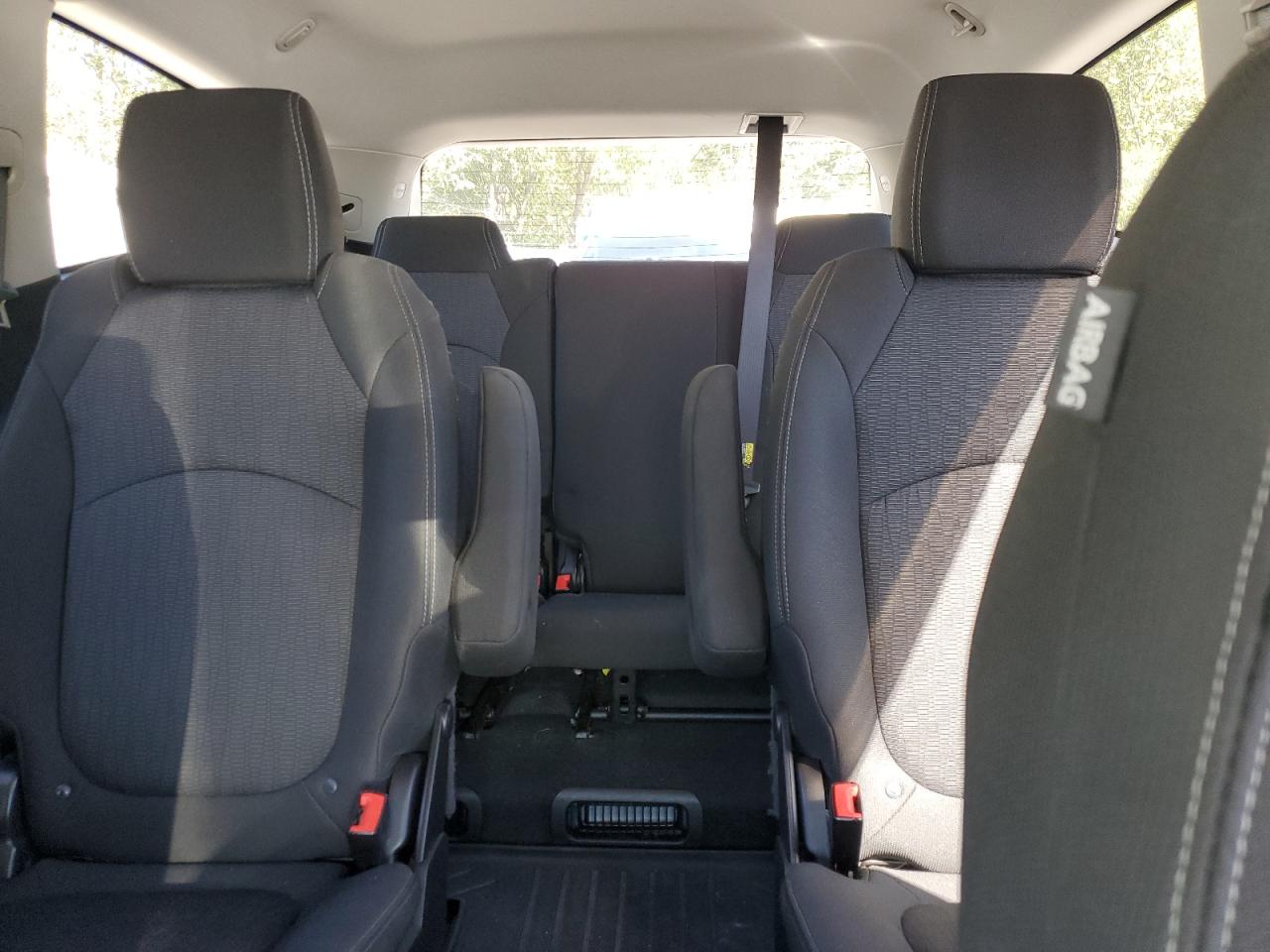 2016 Chevrolet Traverse Lt VIN: 1GNKVGKD7GJ181743 Lot: 84922375