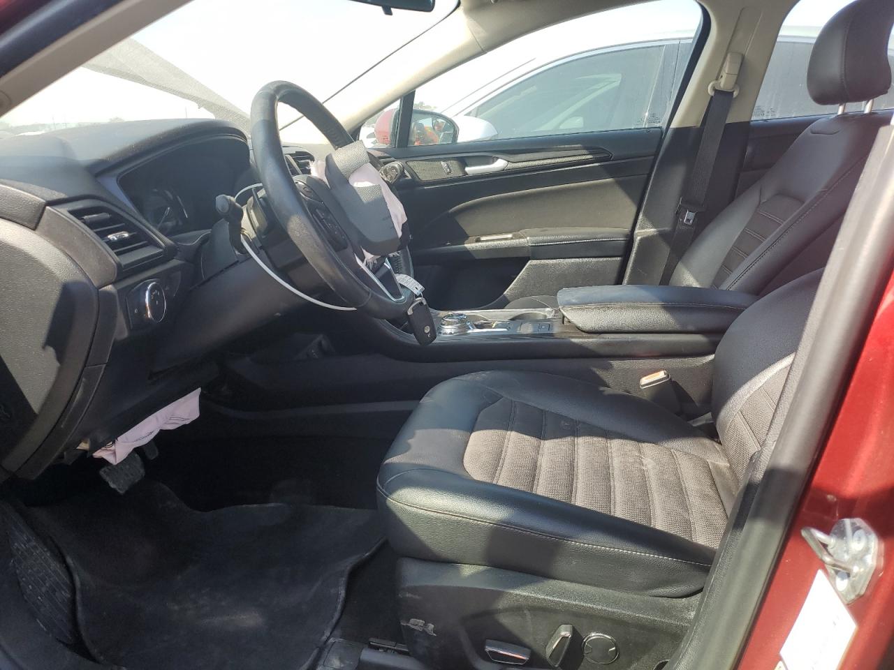 2018 Ford Fusion Se VIN: 3FA6P0HDXJR196548 Lot: 87199705