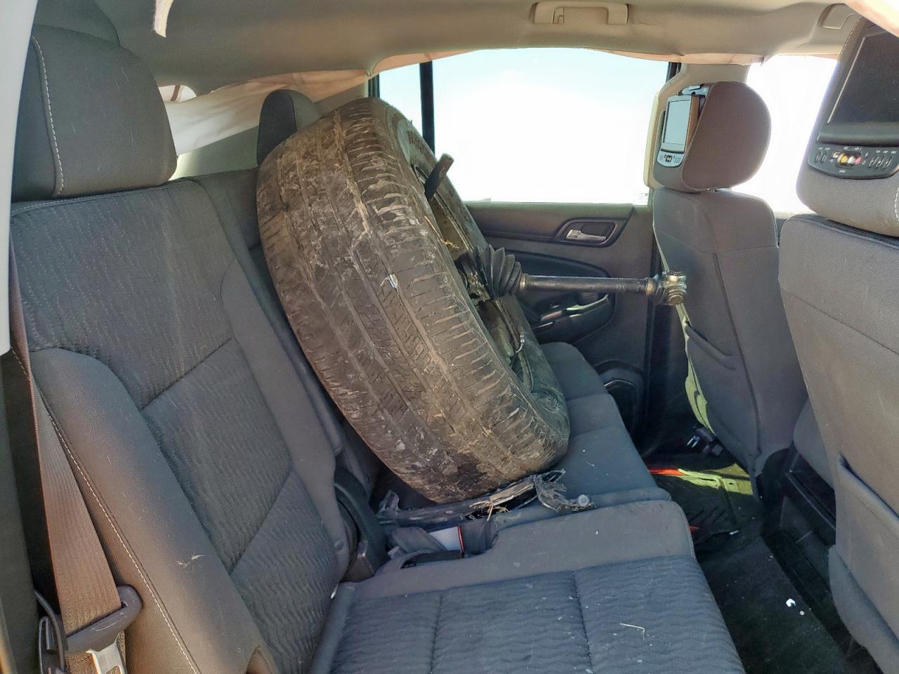 2016 Chevrolet Suburban K1500 Ls VIN: 1GNSKGEC0GR458603 Lot: 86437725