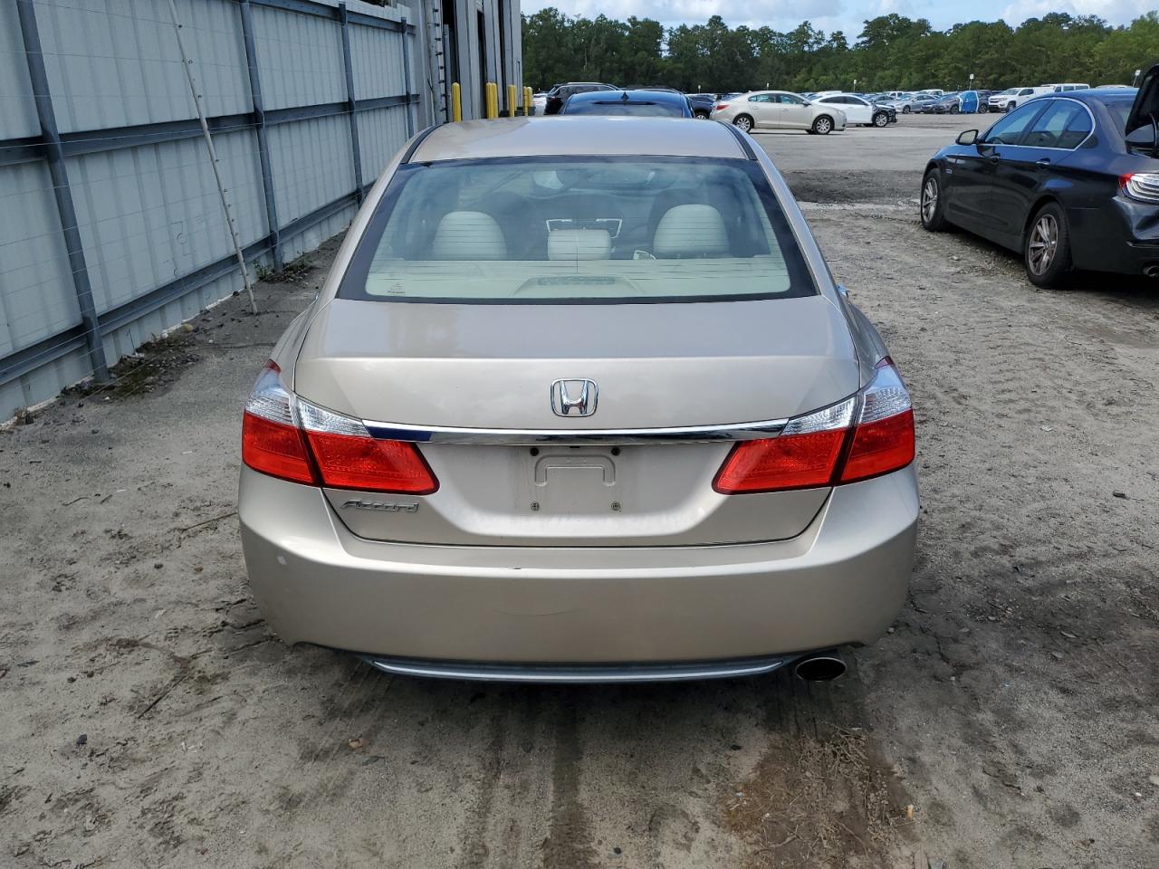 2015 Honda Accord Lx VIN: 1HGCR2F33FA115244 Lot: 84760105