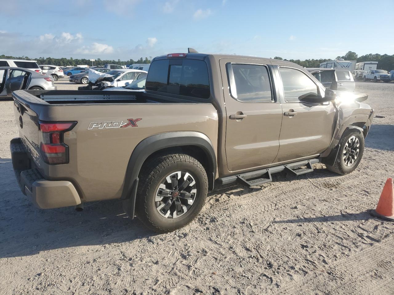 2023 Nissan Frontier S beige null gas 1N6ED1EJXPN657609 photo #4