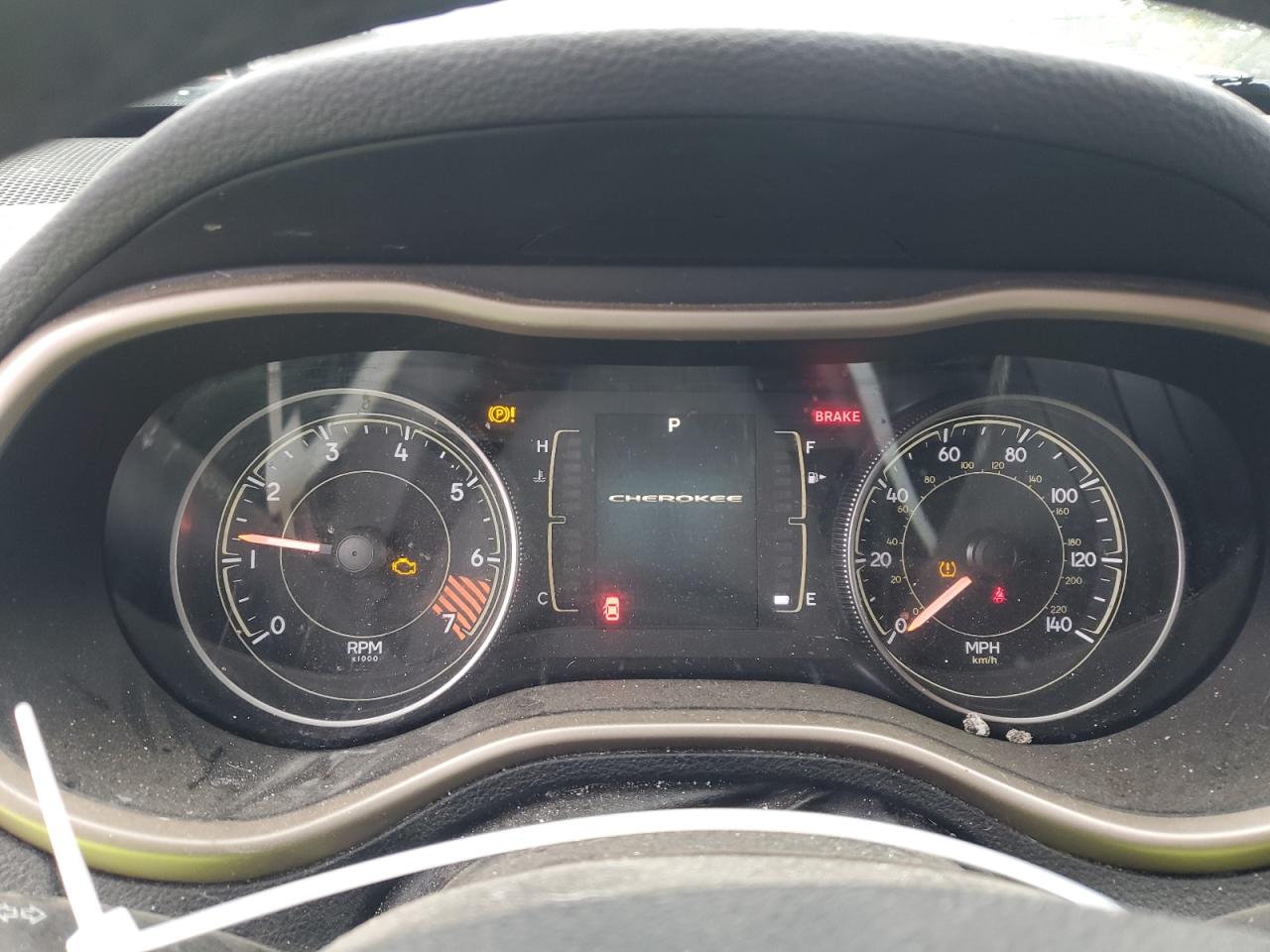 2014 Jeep Cherokee Latitude VIN: 1C4PJMCB8EW151737 Lot: 85663005