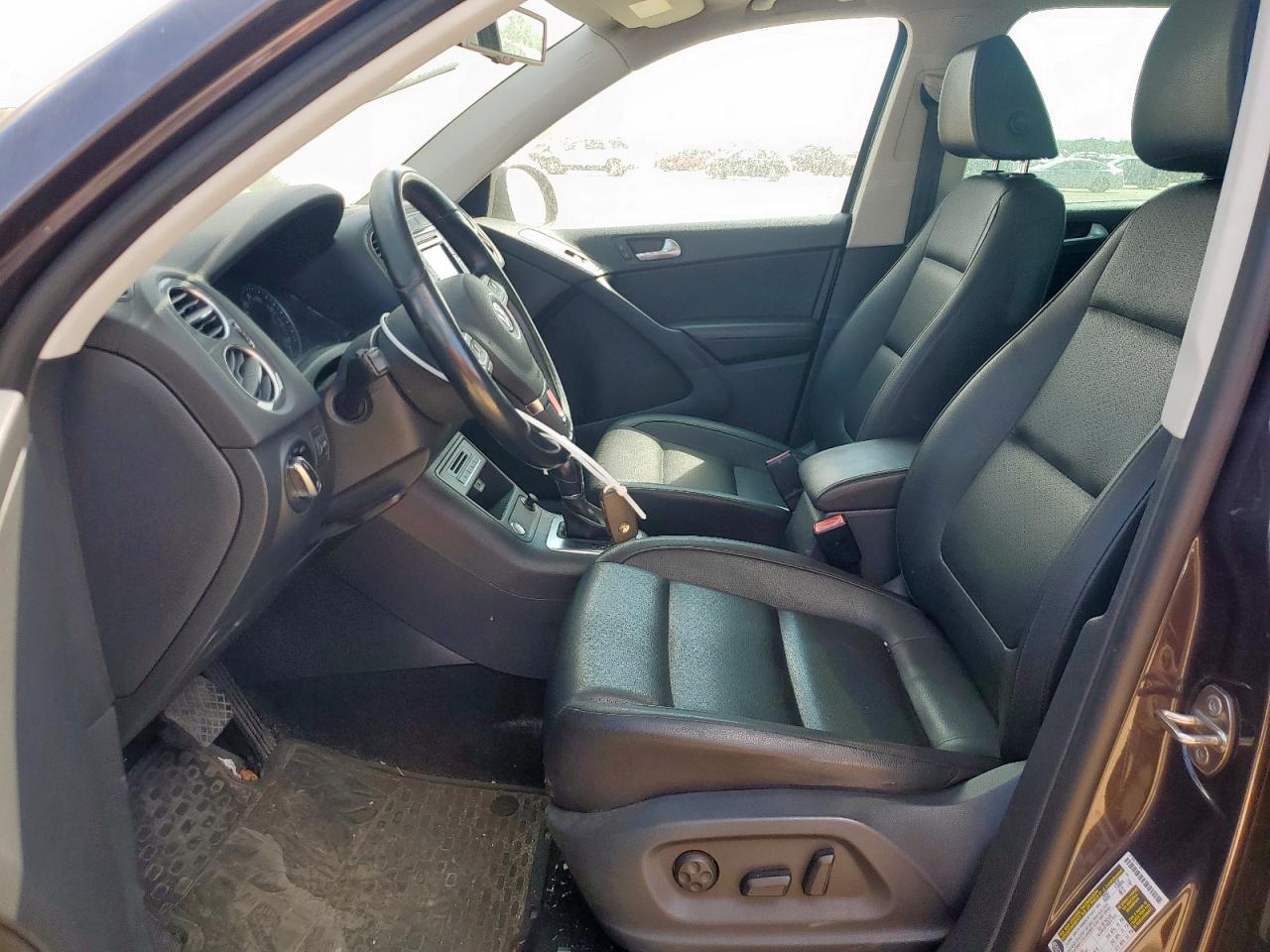 2016 Volkswagen Tiguan S VIN: WVGAV7AX3GW506614 Lot: 86185135