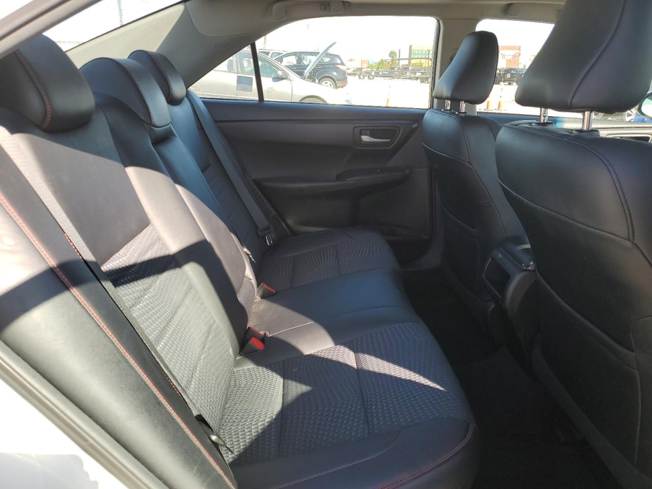 2015 Toyota Camry Hybrid VIN: 4T1BD1FK6FU155421 Lot: 86167915