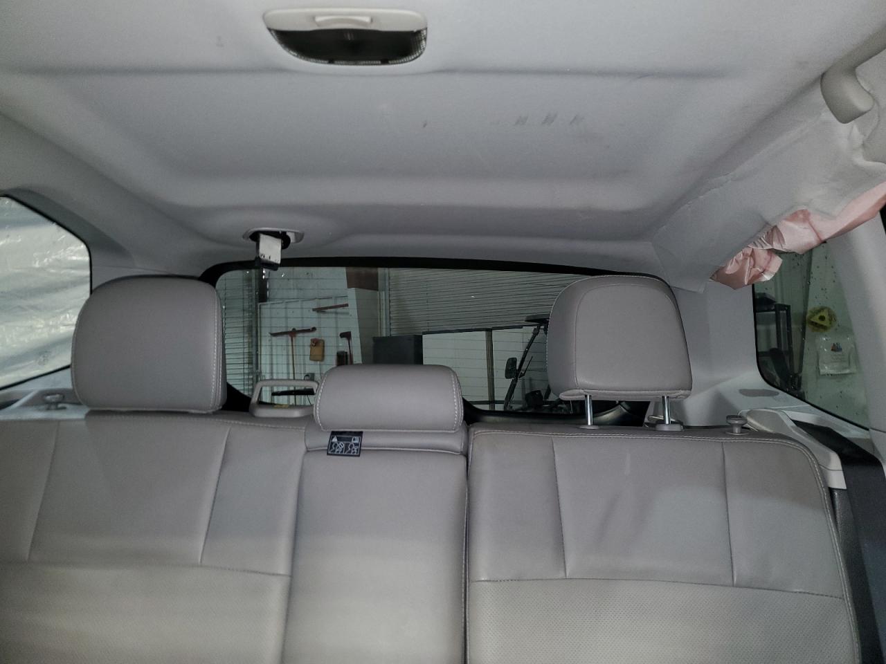 2016 Subaru Forester 2.5I Touring VIN: JF2SJAXC1GH513721 Lot: 85765105