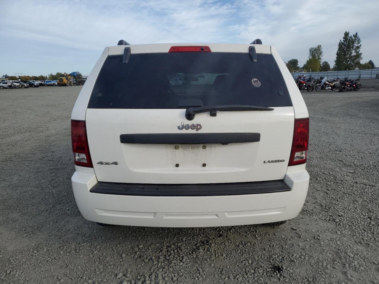 2005 Jeep Grand Cherokee Laredo VIN: 1J4GR48K75C618899 Lot: 85944965