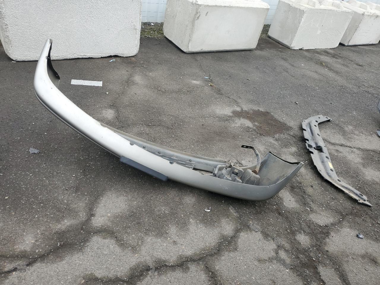 2001 GMC Denali Xl K1500 VIN: 1GKFK66U91J317616 Lot: 85190815