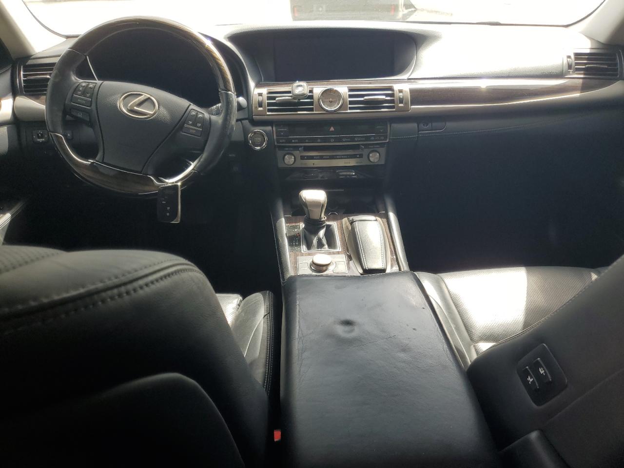 2014 Lexus Ls 460 VIN: JTHBL5EF2E5130896 Lot: 82220595