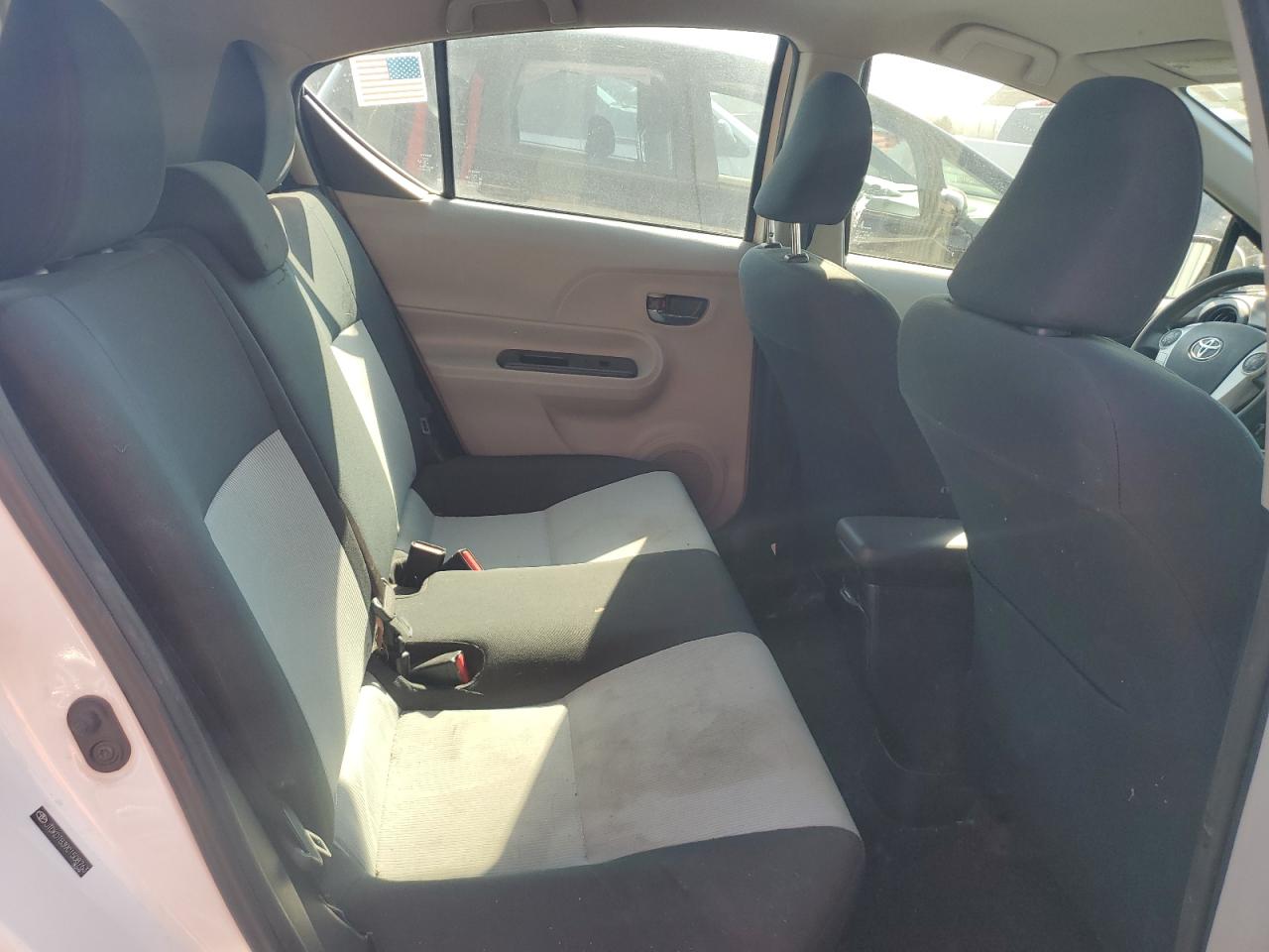 2012 Toyota Prius C VIN: JTDKDTB39C1508763 Lot: 87097575