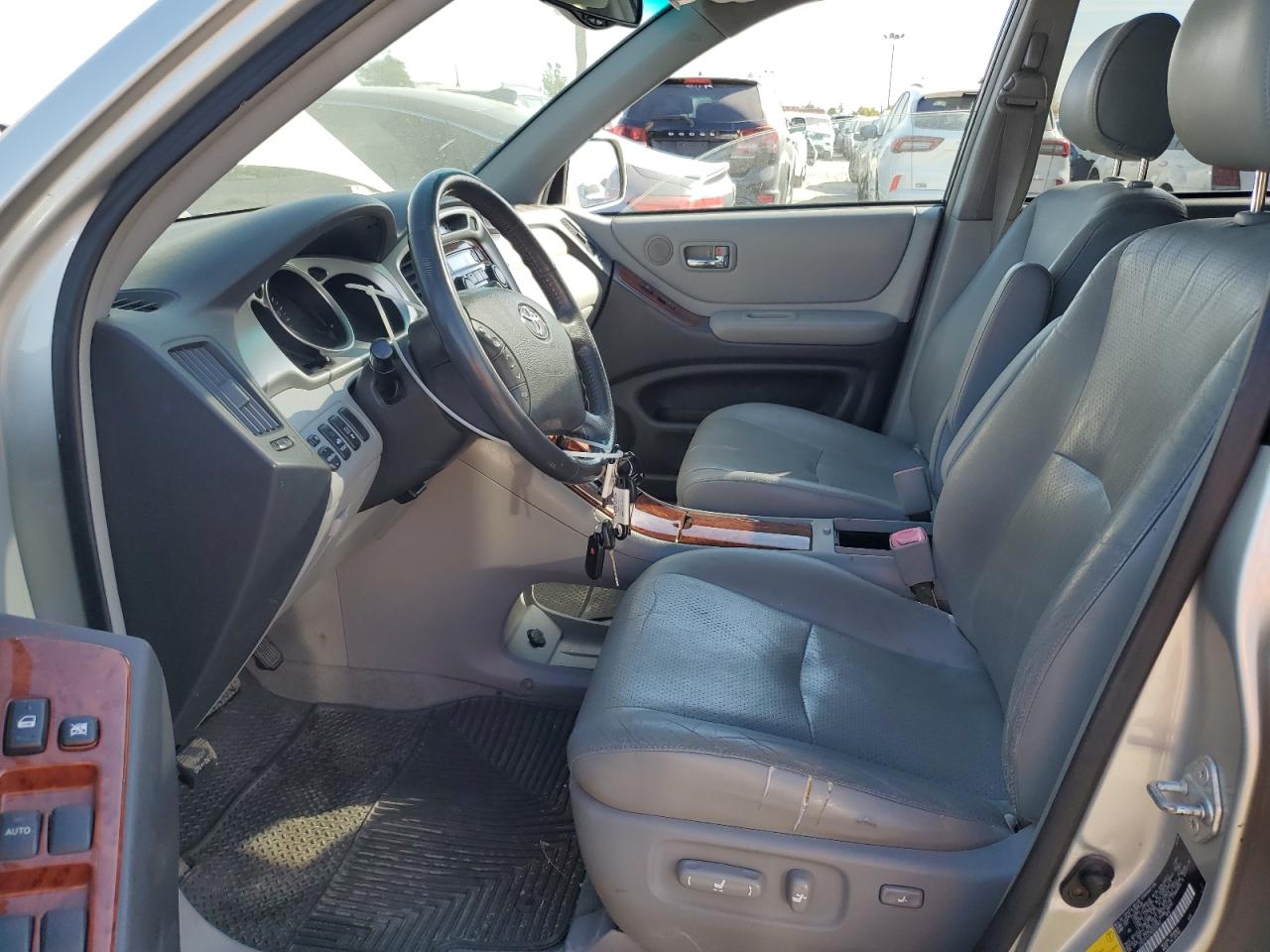 2004 Toyota Highlander VIN: JTEEP21A740033387 Lot: 81937865