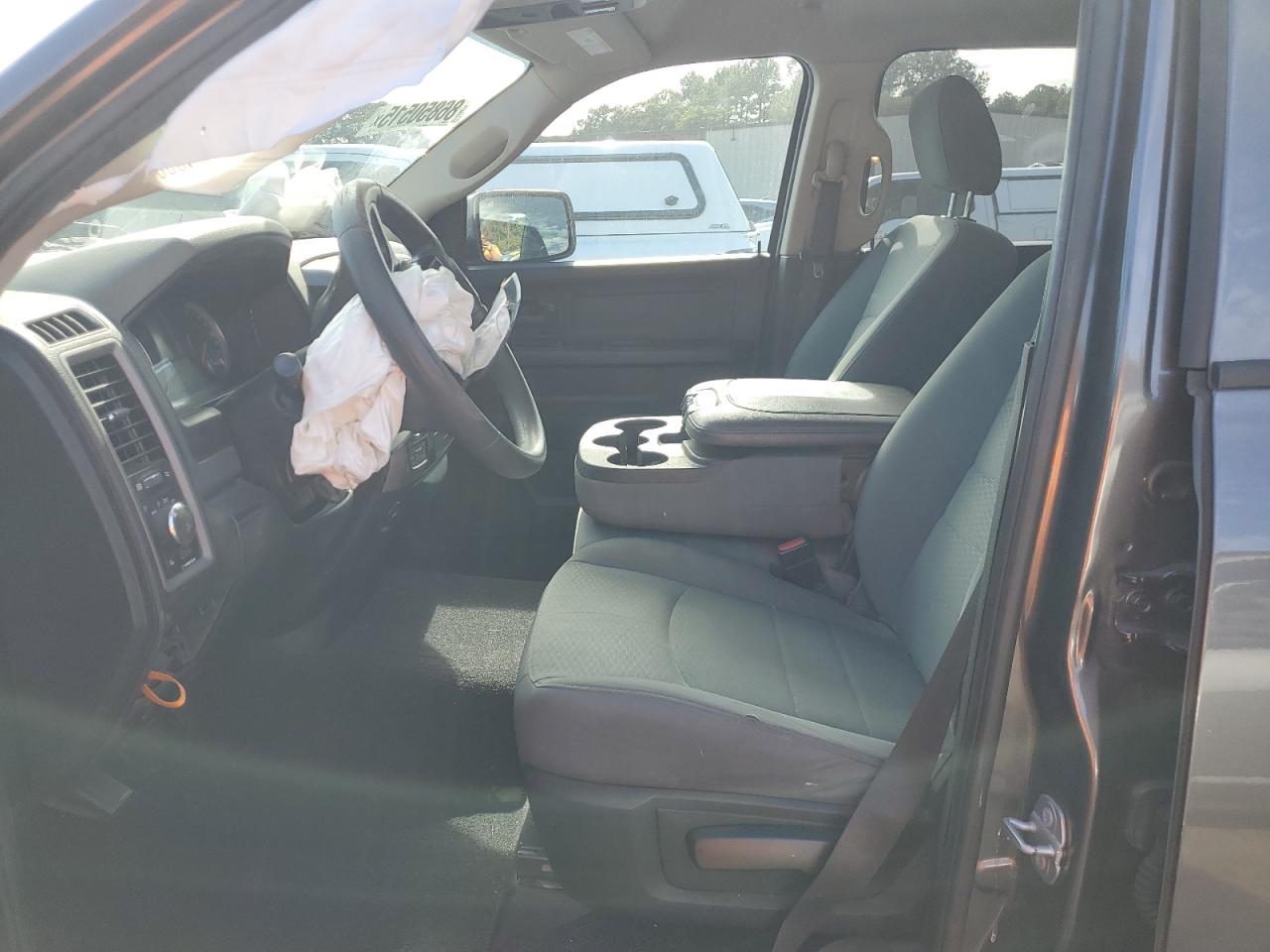 2018 Ram 1500 St VIN: 1C6RR7FG0JS351997 Lot: 86850515