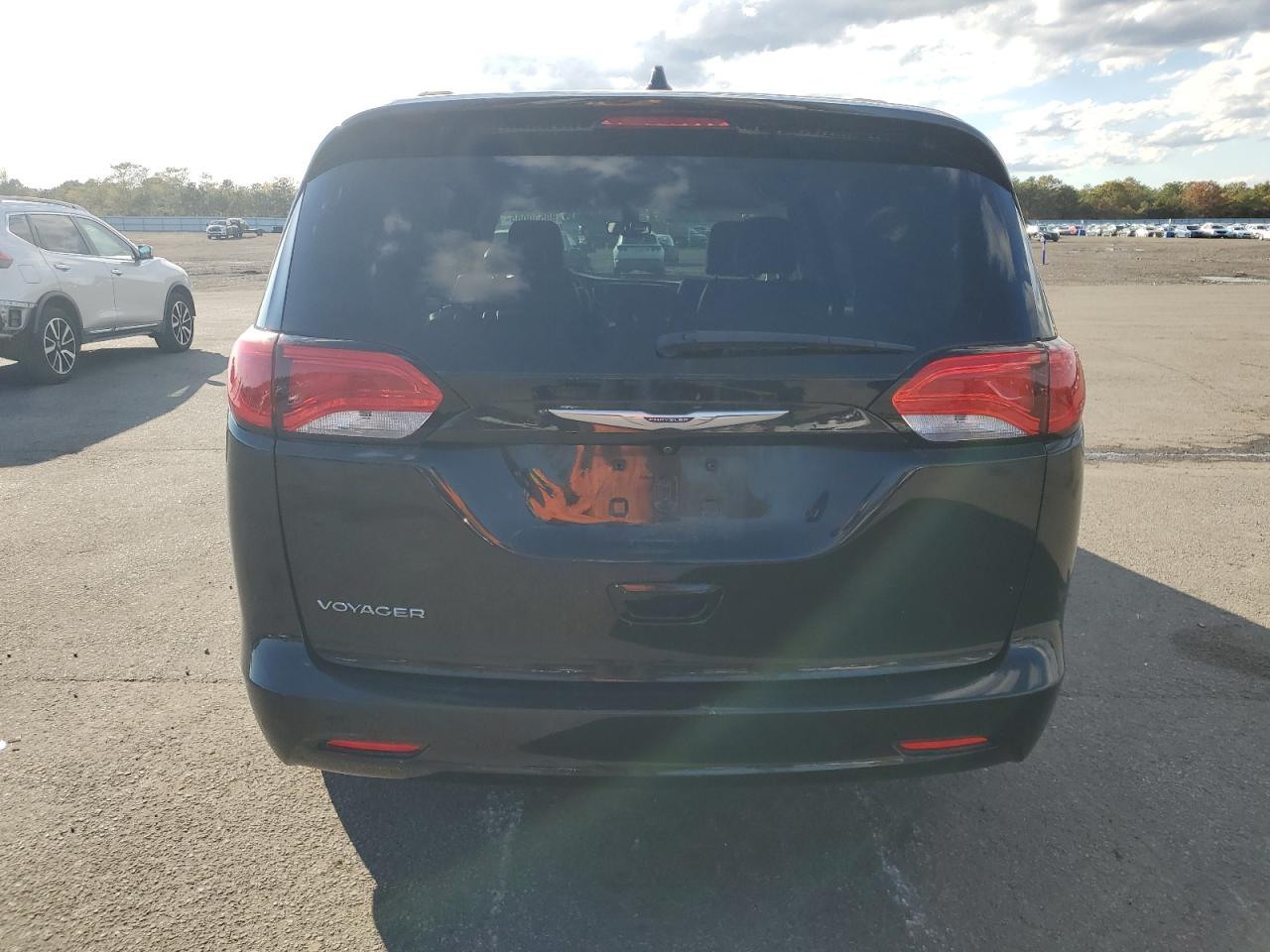 2020 Chrysler Voyager Lxi VIN: 2C4RC1DG9LR265974 Lot: 89530085