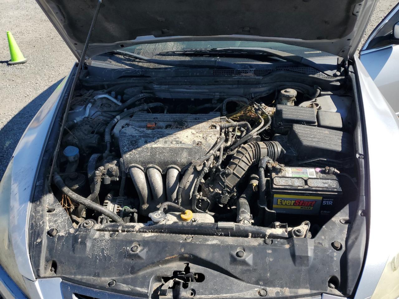 2004 Honda Accord Ex VIN: 1HGCM56604A088074 Lot: 82585295