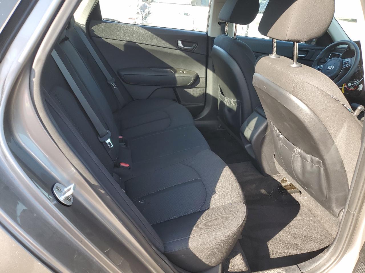 2018 Kia Optima Lx VIN: 5XXGT4L36JG191037 Lot: 82261545